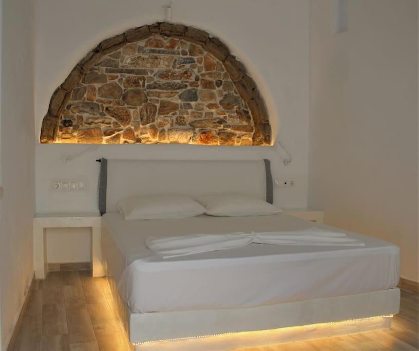 Naxion Esti - Διαμονή Στην Παλιά Χώρα Της Νάξου Villa Naxos City Ngoại thất bức ảnh