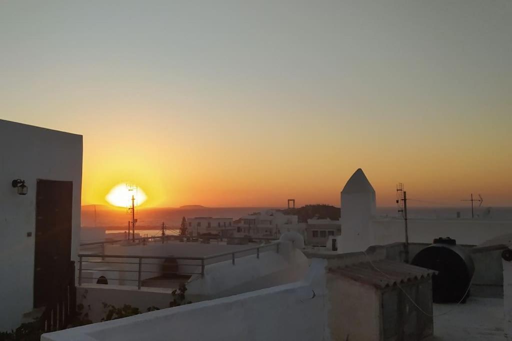 Naxion Esti - Διαμονή Στην Παλιά Χώρα Της Νάξου Villa Naxos City Ngoại thất bức ảnh